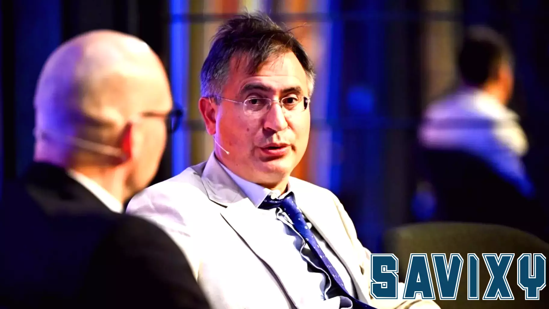 Hedge Funds Thrive in 2025 Amid Geopolitical Tensions and AI Surge