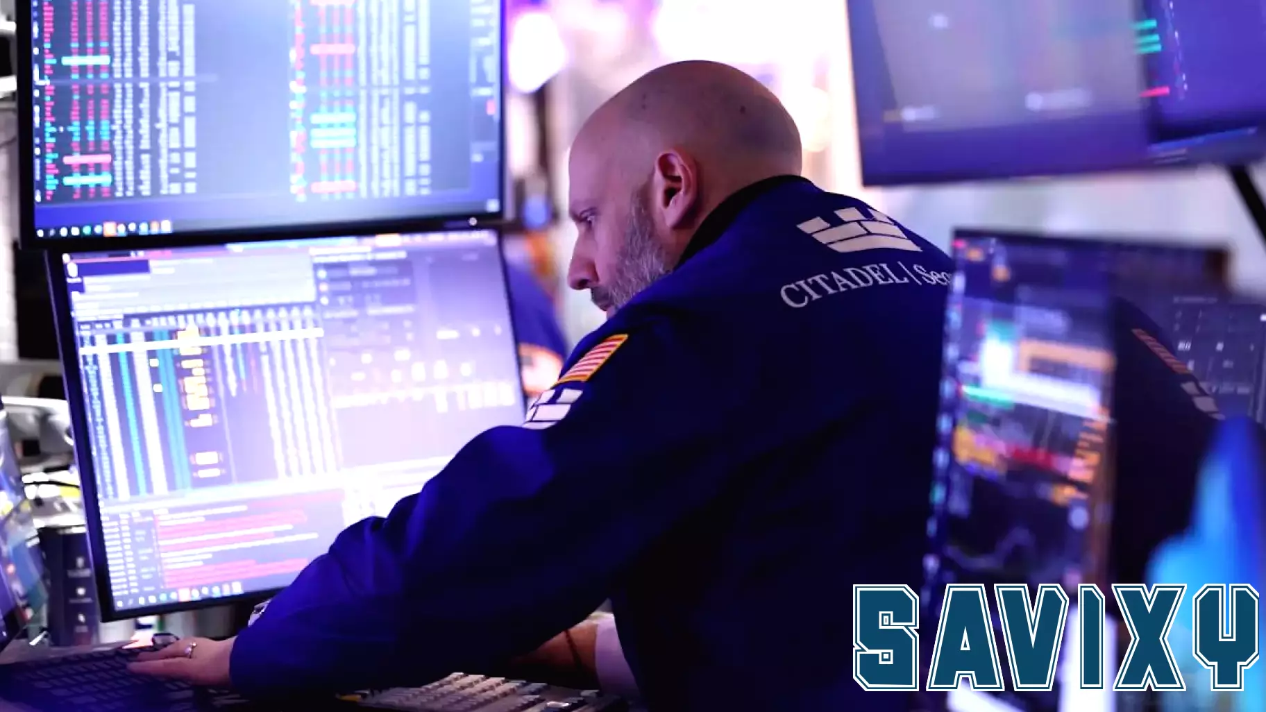 US Stock Market Faces Significant Decline as Major Indexes Struggle