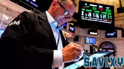 US Stock Futures Decline Amid Mixed Signals on Trade Policies